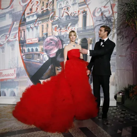 بيير كاسيراغي وبياتريس بوروميو في موناكو (Pierre Casiraghi and Beatrice Borromeo in Monaco). مصدر الصورة: VALERY HACHE / AFP