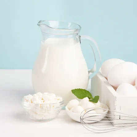 الحليب ومنتجات الألبان  Image By Freepik