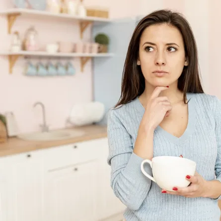 صورة لامرأة