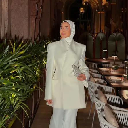 مدونة الموضة منة نبيل -الصورة من حسابها على إنستغرام