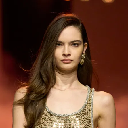 العناية بالبشرة