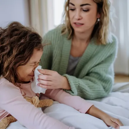 صورة لطفلة مريضة