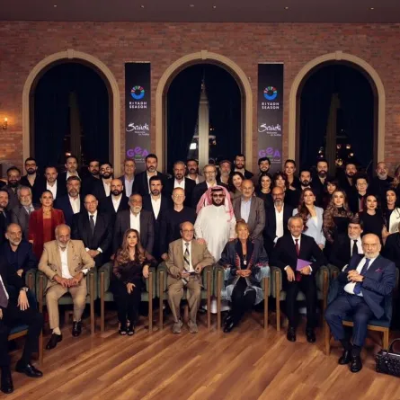 صورة لنجوم الدراما السورية مع المستشار تركي آل الشيخ -الصورة من حساب المستشار تركي لآل الشيخ على الانستغرام