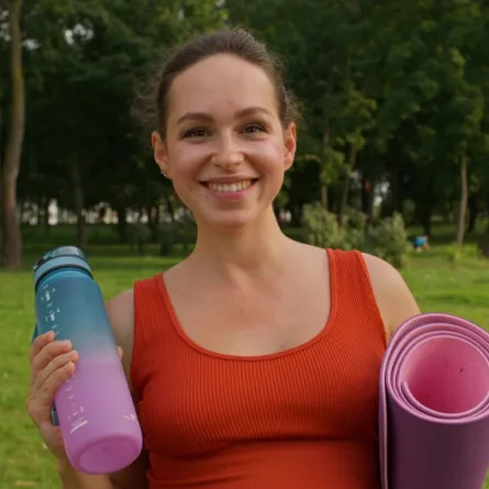 صورة لحامل تستعد لممارسة الرياضة