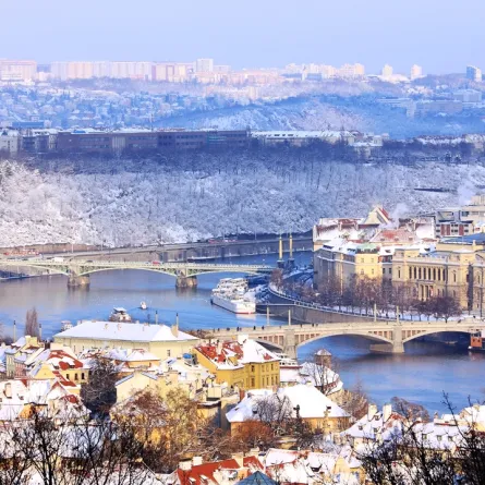 رحلة شتوية إلى براغ