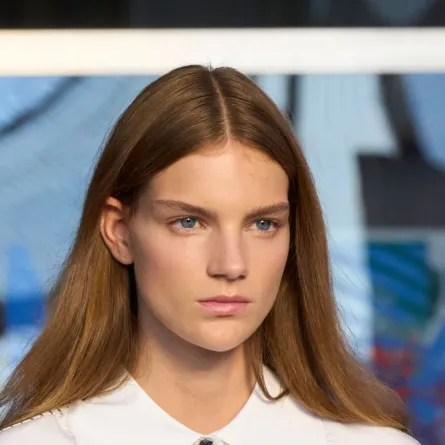 سر لمعان الشعر بتناول هذه الفيتامينات