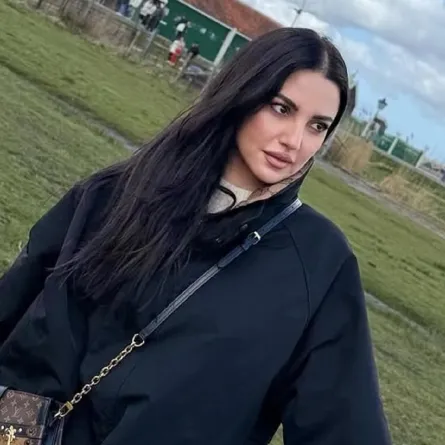 برفقة يسرا وياسمين رئيس.. درة تحتفل بانتهاء تصوير فيلم الست لما