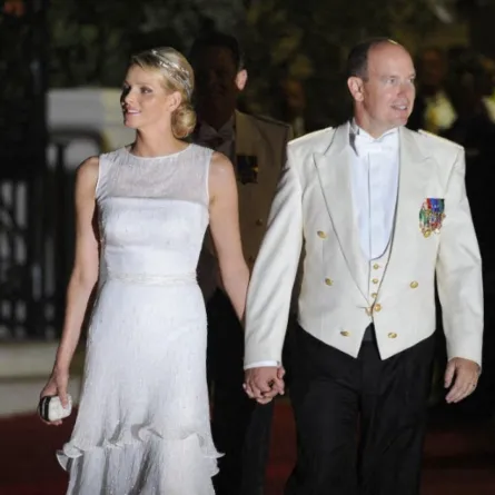 الأميرة شارلين والأمير ألبرت الثاني في موناكو (Princess Charlene and Prince Albert II in Monaco). مصدر الصورة: Fred DUFOUR / AFP