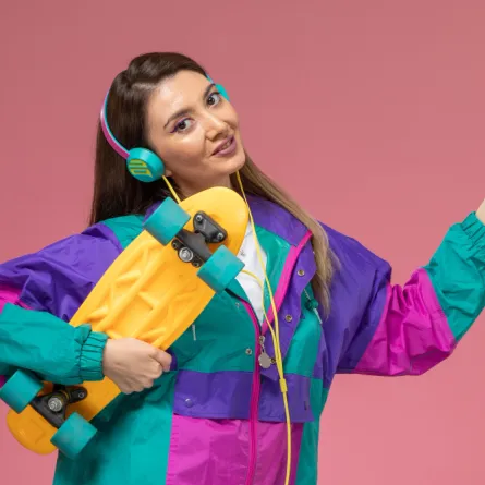 الشباب في عام 2025 صاروا أكثر وعيًا - المصدر freepik