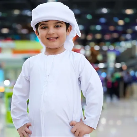 صورة لطفل إماراتي