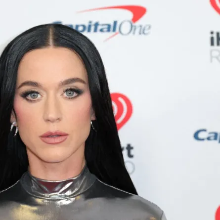 كاتي بيري في ماديسون سكوير غاردن بمدينة نيويورك (Katy Perry at Madison Square Garden in New York City). مصدر الصورة: Arturo Holmes/Getty Images for iHeartRadio/AFP