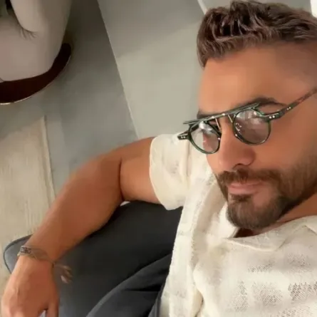 تفاصيل أول حفل غنائي لـ تامر حسني بعد استئصاله جزءًا من الكلية