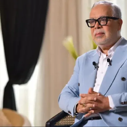 كيف أثرت عبلة كامل في قرار استقالة أشرف زكي من نقابة المهن التمثيلية؟