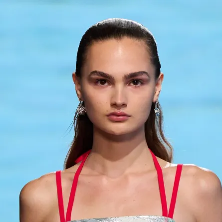  خطوات بسيطة لصنع تونر الشاي الأخضر في المنزل 