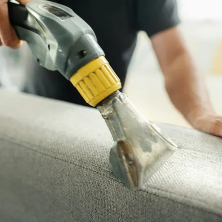 تنظيف مفروشات المنزل