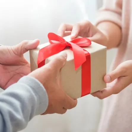  الهدية المناسبة لبرج العقرب 