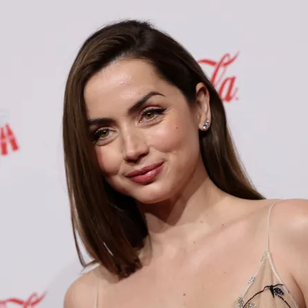 آنا دي أرماس في قصر سيزار في لاس فيغاس، نيفادا. Ana De Armas at Caesars Palace in Las Vegas, Nevada. مصدر الصورة: Michael Tran / AFP