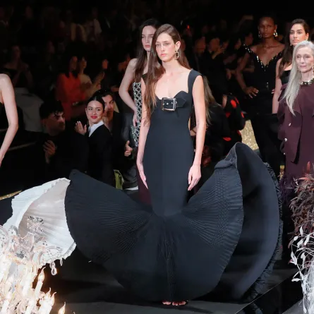 فستان من إيزابيل سانشيز Isabel Sanchis - الصورة من Launchmetrics/Spotlight ©