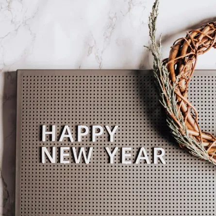 بوستر الاحتفال بالسنة الجديدة- رأس سنة جديدة سعيدة