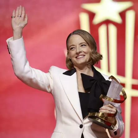 جودي فوستر في مهرجان الفيلم الدولي بمراكش ( Jodie Foster at the Marrakech International Film Festival ). مصدر الصورة: Abdel Majid BZIOUAT / AFP