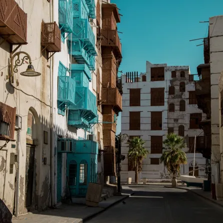 لقطة لأحد شوارع البلد