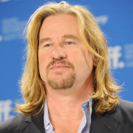 فال كيلمر في تورنتو، كندا - Val Kilmer in Toronto, Canada. مصدر الصورة: Jason Merritt / GETTY IMAGES NORTH AMERICA / Getty Images via AFP