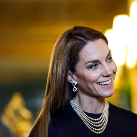 كاثرين (كيت ميدلتون) أميرة ويلز، في قلعة وندسور في وندسور ( Catherine, Princess of Wales at Windsor Castle in Windsor). مصدر الصورة: Hannah McKay / POOL / AFP