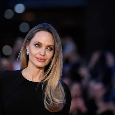 أنجلينا جولي Angelina Jolie في مهرجان روما السينمائي الدولي 2025. مصدر الصورة: Tiziana FABI / AFP