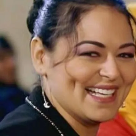 نيفين مندور- لقطة من فيلم اللي بالي بالك 