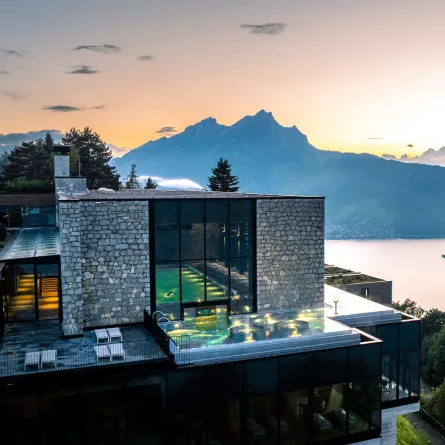 منتجع Bürgenstock Alpine Spa