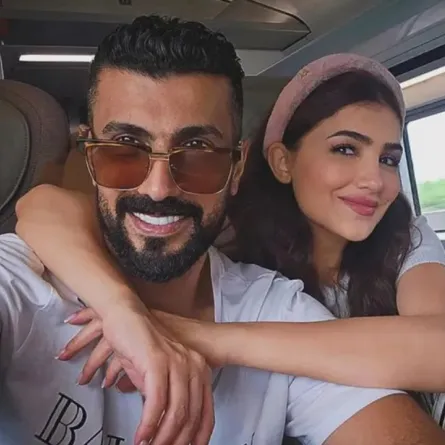 محمد سامي مع زوجته مي عمر - الصورة من حسابه على إنستغرام