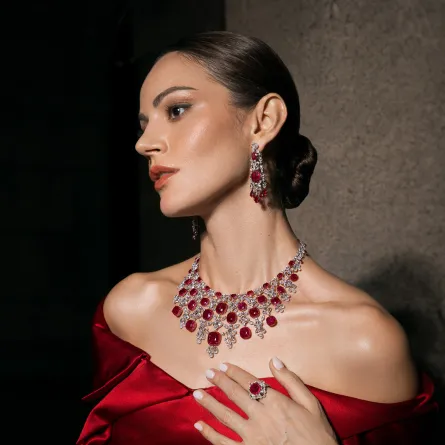 مجوهرات من Nigaam Jewels - الصورة من العلامة