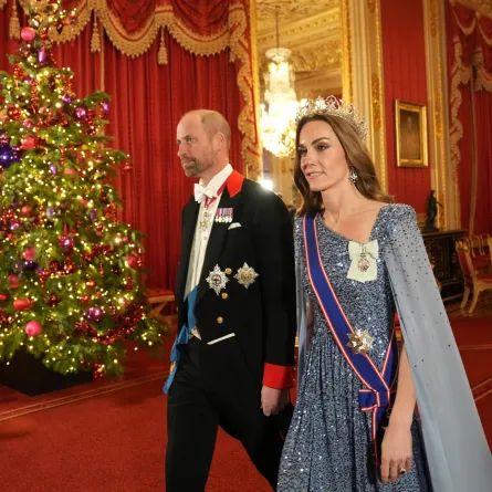 كيت ميدلتون أميرة ويلز ترتدي تاجاً تاريخياً لأول مرة 