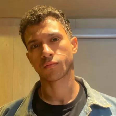 عصام عمر- الصورة من حسابه على إنستغرام