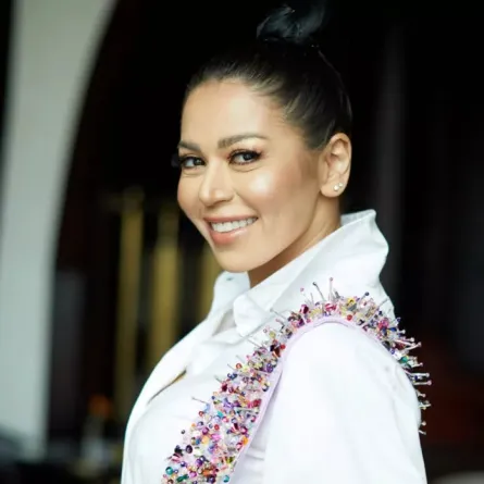 لقاء الخميسي - الصورة من صفحتها الرسمية على الفيسبوك