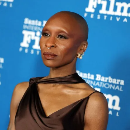 سينثيا إريفو في كاليفورنيا (Cynthia Erivo in California). مصدر الصورة: KEVIN WINTER / GETTY IMAGES NORTH AMERICA / Getty Images via AFP