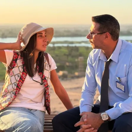 أحمد صلاح السعدني ودينا الشربيني في كواليس لا ترد ولا تستبدل- الصورة من صفحته على إنستغرام