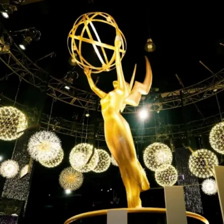 تمثال جائزة إيمي Emmy statue - مصدر الصورة: Frazer Harrison/Getty Images/AFP