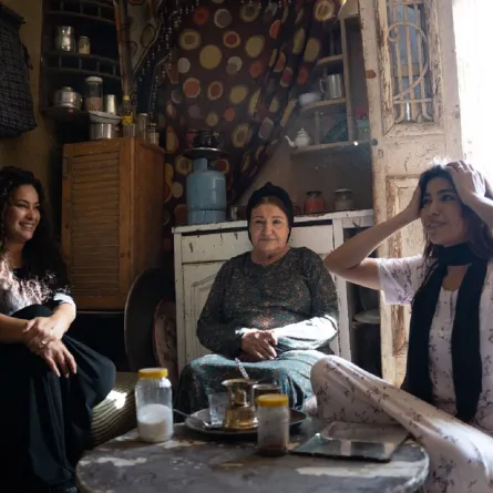 هند صبري ومها نصار وميمي جمال فى كواليس مناعة- الصورة من الشركة المتحدة