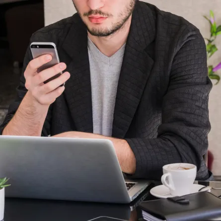 الكسل الرقمي يؤثر على الإنتاجية - المصدر freepik