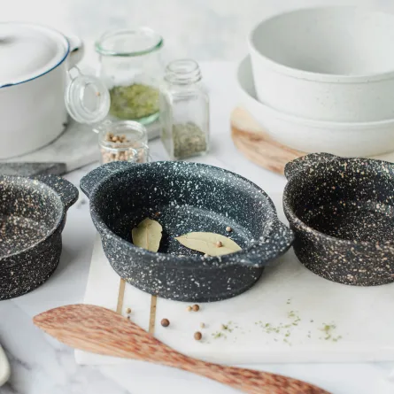 أواني طهي جرانيتية