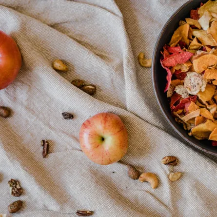 الفواكه الطازجة والفواكه المجففة يدعمان للصحة_ المصدر: pexels-rdne