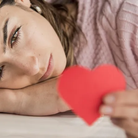 لماذا نخاف من الاعتراف بالحب؟- مصدر الصورة موقع Freepik