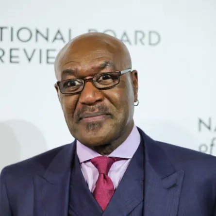 الممثل الانجليزي ديلروي ليندو Delroy Lindo Mike Coppola/Getty Images/AFP (Photo by Mike Coppola / GETTY IMAGES NORTH AMERICA / Getty Images via AFP)