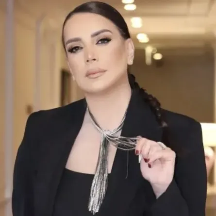 شكرن مرتجى- الصورة من صفحتها على فيسبوك