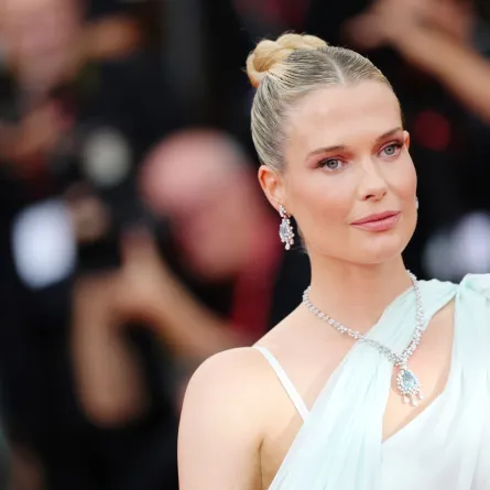 ليدي إليزا سبنسر Lady Eliza Spencer في مهرجان فينيسيا 2025. مصدر الصورة: Vittorio Zunino Celotto/Getty Images