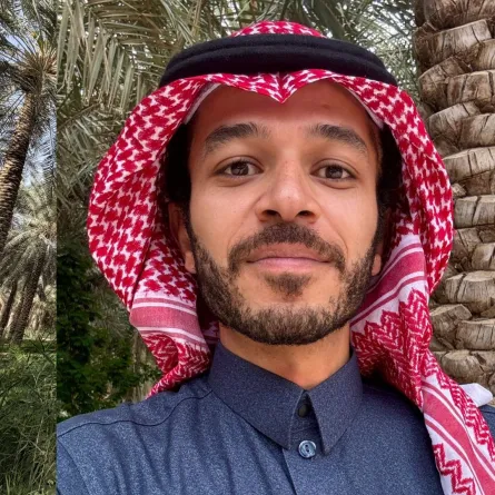 الفنان السعودي محمد الفرج 