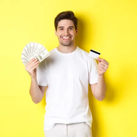 تطوير العقلية المالية للشباب- مصدر الصورة freepik