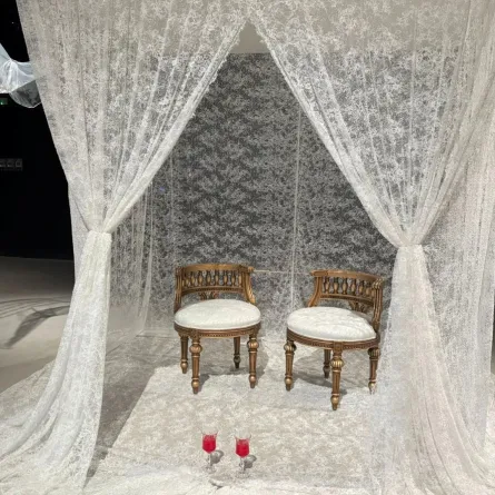 إحدى المشاركات من معرض ليلة عمر- الصورة  خاصة بسيدتي من  تصوير زكية البلوشي