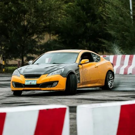 تفسير حلم القيادة وفقدان السيطرة